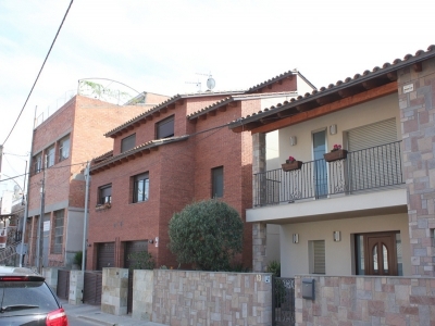 VIVIENDA UNIFAMILIAR